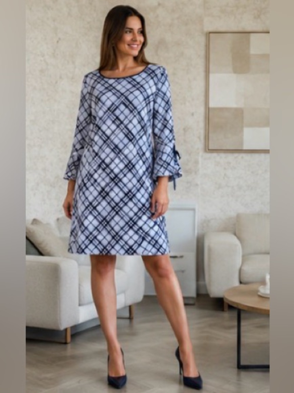 STUDIO ONE DRESS WITH 3/4 SLEEVE